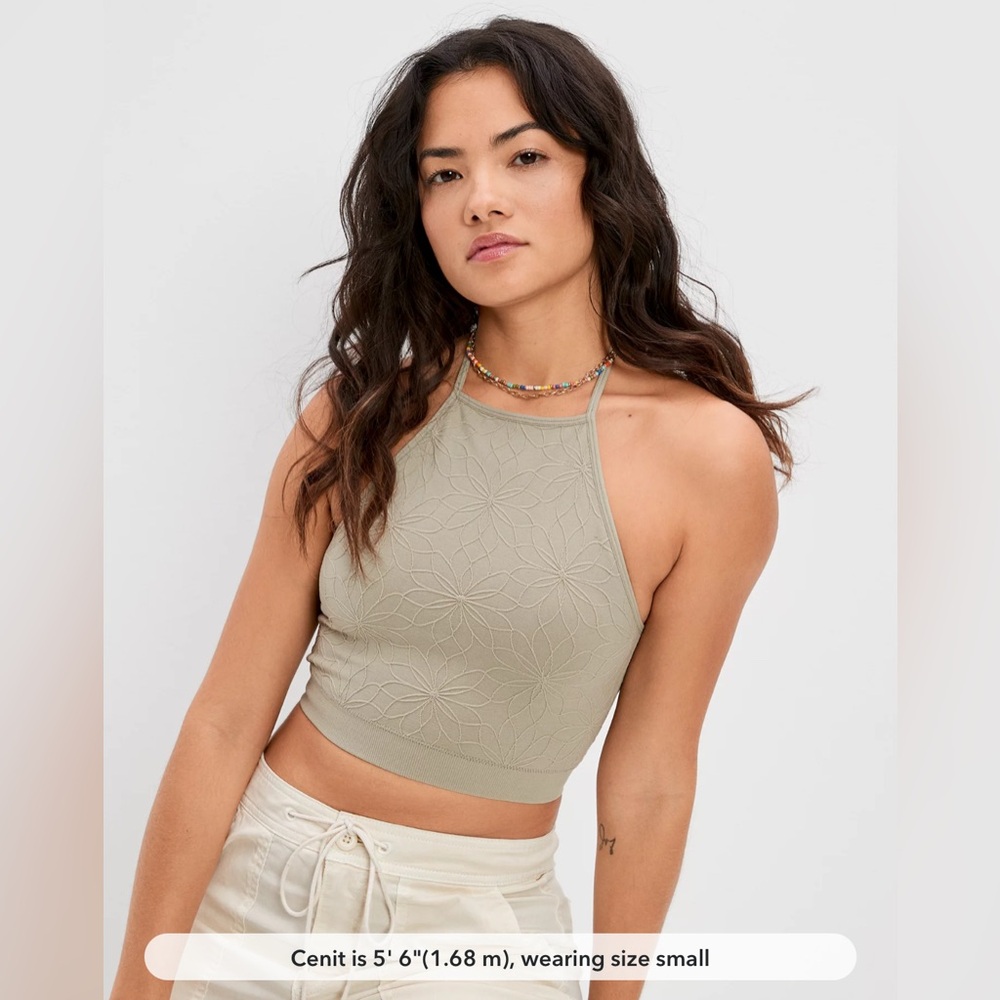 AE seamless halter crop top